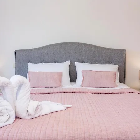 Casa Joana At Opomar By Cara * Cabanas De Tavira