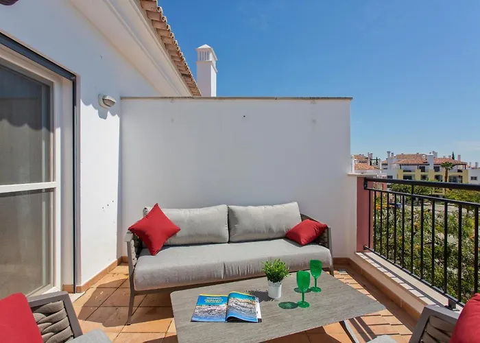 Villa Casa Joana At Opomar By Cara